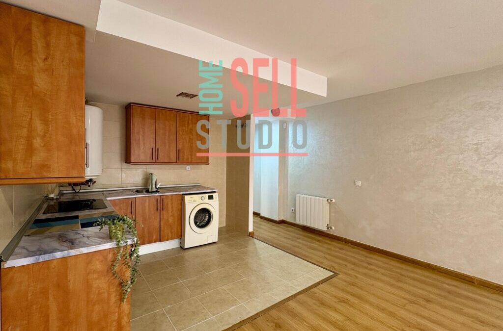 Venta de Piso en Calle Cristina Sánchez, Parla 199.000€